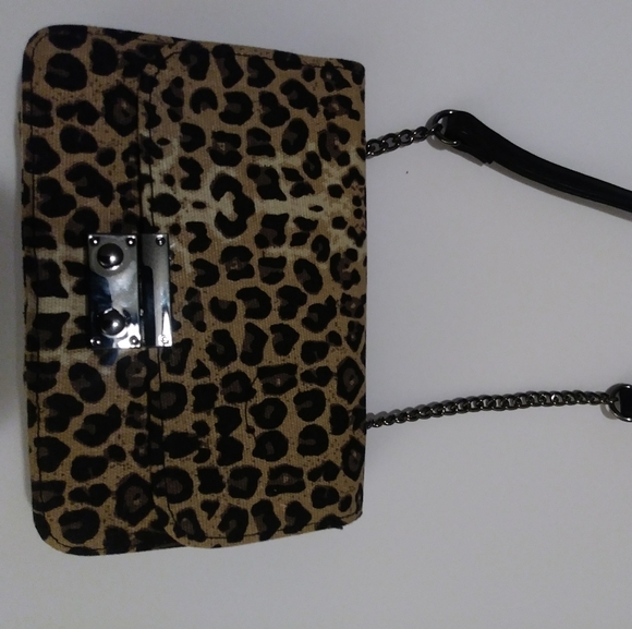 Leopard flap shoulder bag - Picture 8 of 8